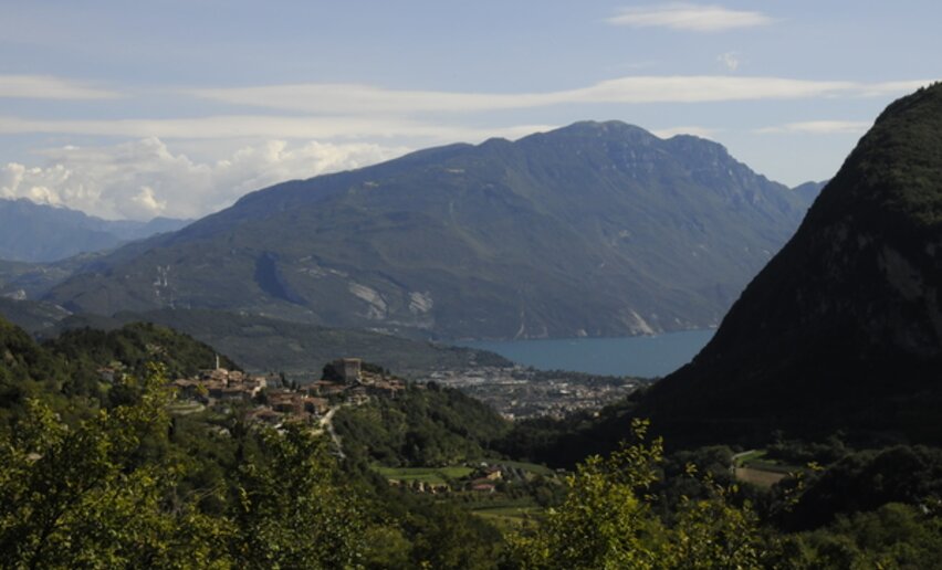 View from Ville del Monte - Tenno | © Archivio APT Garda Trentino, Garda Trentino View from Ville del Monte - Tenno | © Archivio APT Garda Trentino, Garda Trentino