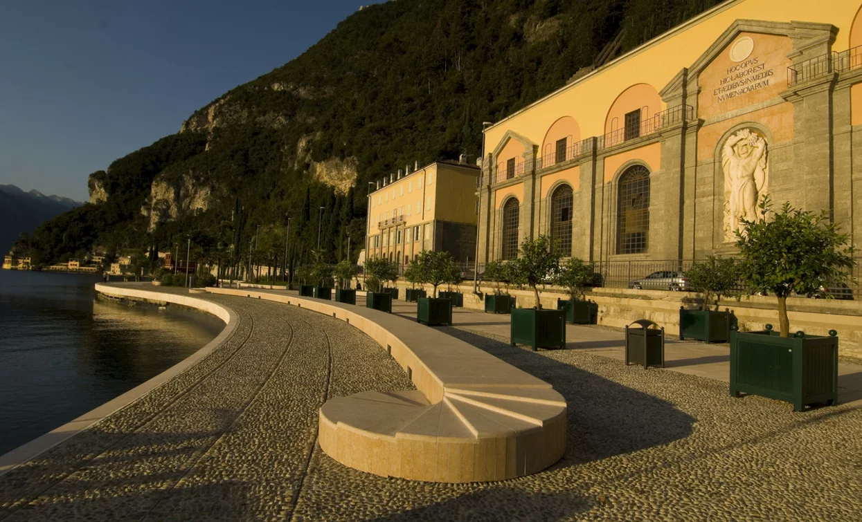 Das Wasserkraftwerk von Riva del Garda | © APT Garda Trentino , Garda Trentino 