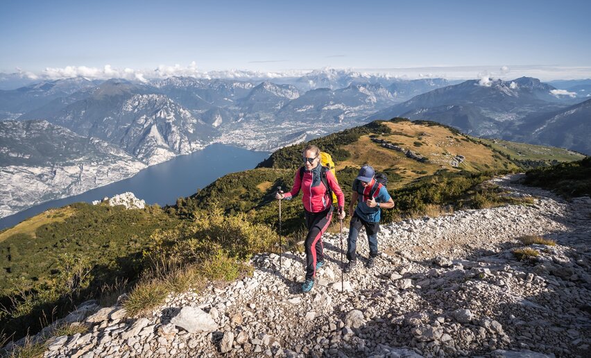 Da Malga Campo al Rifugio Altissimo, affacciati sul Garda