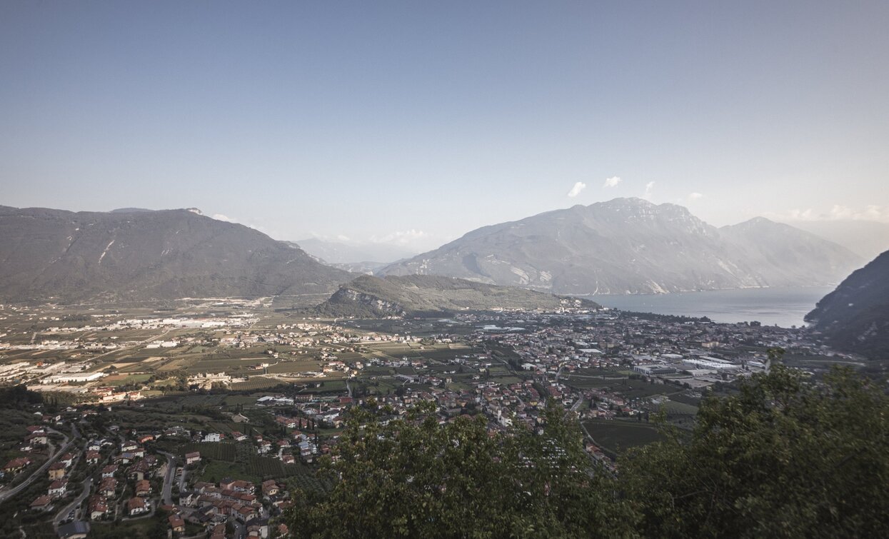 View of Upper Garda from the road to Tenno | © Archivio Garda Trentino (ph. Watchsome), Garda Trentino 