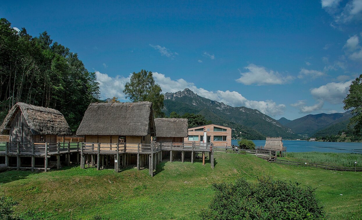 Pfahlbauten am Ledrosee, UNESCO Weltkultuerbe | © Archivio Garda Trentino (ph. Renzo Mazzola), North Lake Garda Trentino 