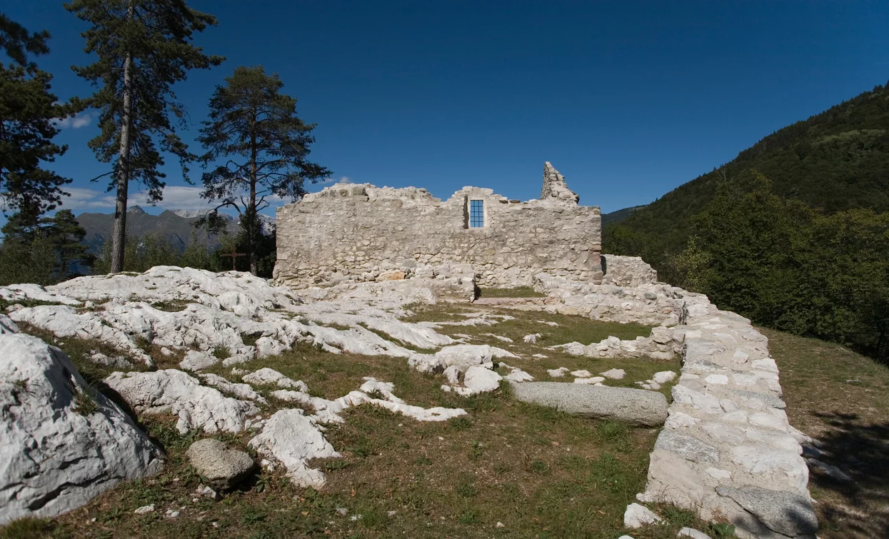 Archäologische Stätte San Martino di Lundo | © Archivio Garda Trentino, Garda Trentino 