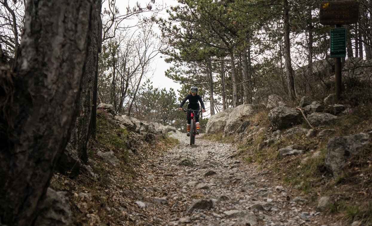 Eine holprige Passage der Strecke | © Archivio Garda Trentino (ph. Marco Giacomello), Garda Trentino 