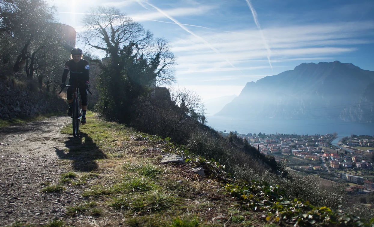 Die Abfahrt zwischen Nago und Pratosaiano | © Archivio Garda Trentino (ph. Marco Giacomello), Garda Trentino 