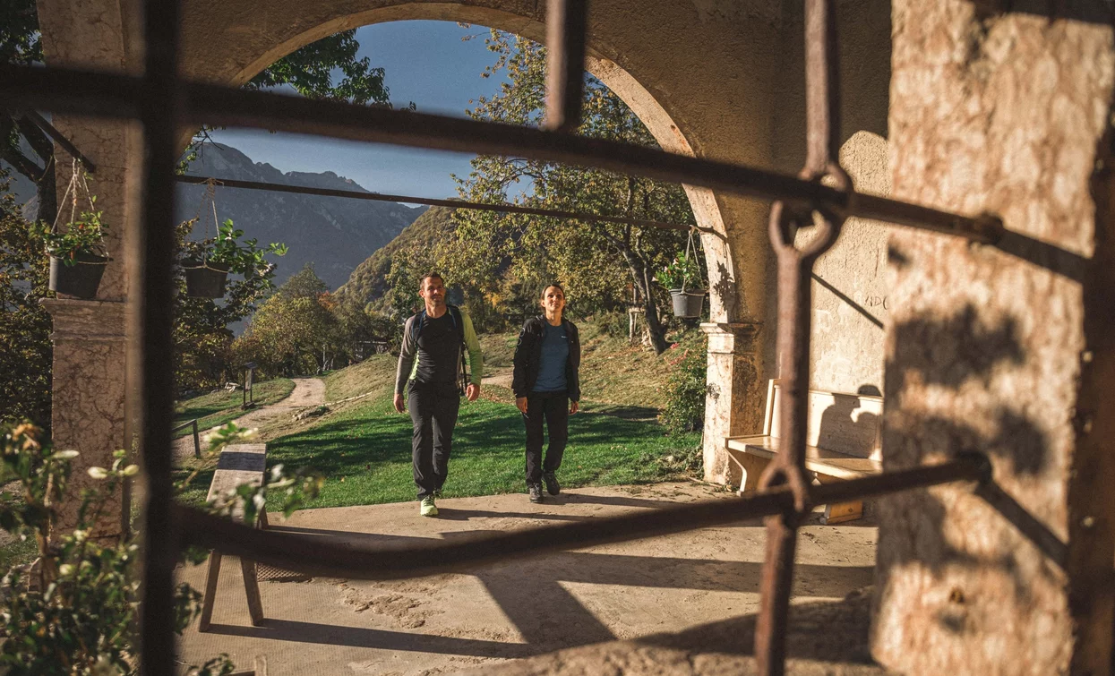 Church of San Pietro al Monte Calino | © Archivio Garda Trentino (ph. Tommaso Prugnola), Garda Trentino