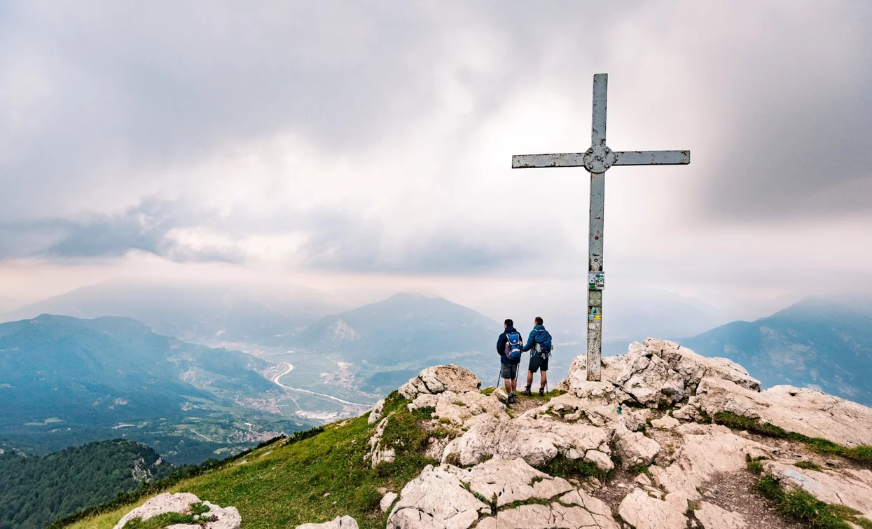 At the top of Monte Stivo | © Archivio Garda Trentino (Ph. Jennifer Doohan), Garda Trentino 