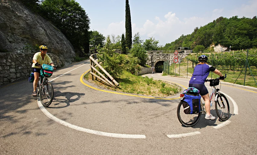 The cycle path near Passo San Giovanni | © Foto archivio Provincia Autonoma di Trento di Nicola Angeli fotografo, North Lake Garda Trentino 