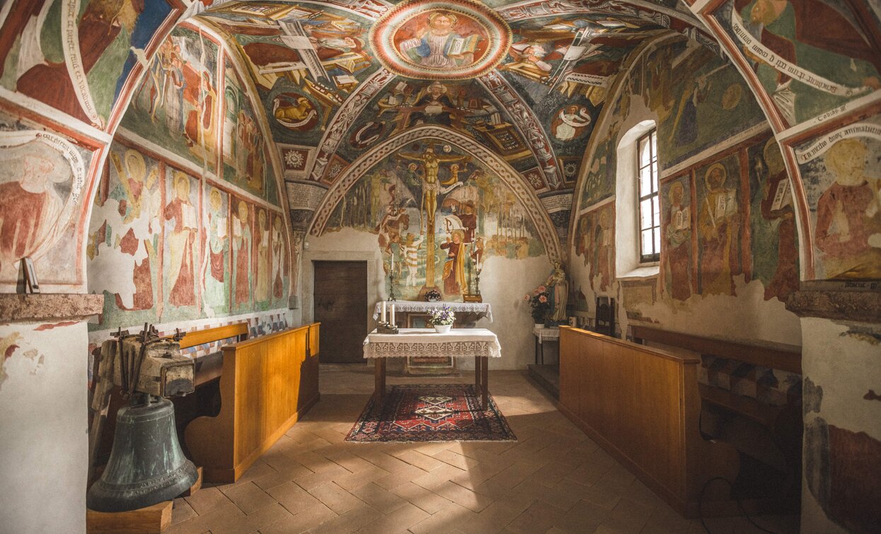 Die Fresken des Baschenis im Kirchlein in Bono | © Archivio Garda Trentino (ph. Tommaso Prugnola), Garda Trentino