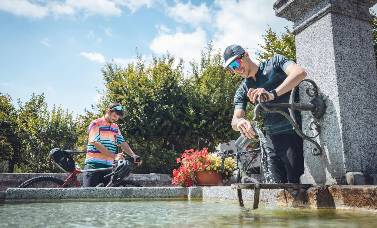 Der Brunnen von Fiavé | © Archivio Garda Trentino (ph. Tommaso Prugnola), Garda Trentino