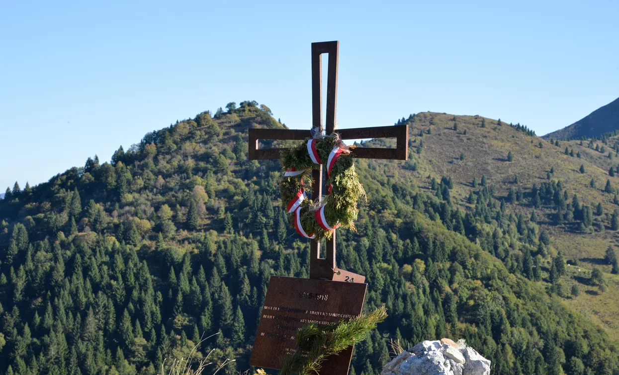 Cross below Pichea | © Daniele Mosna, Garda Trentino