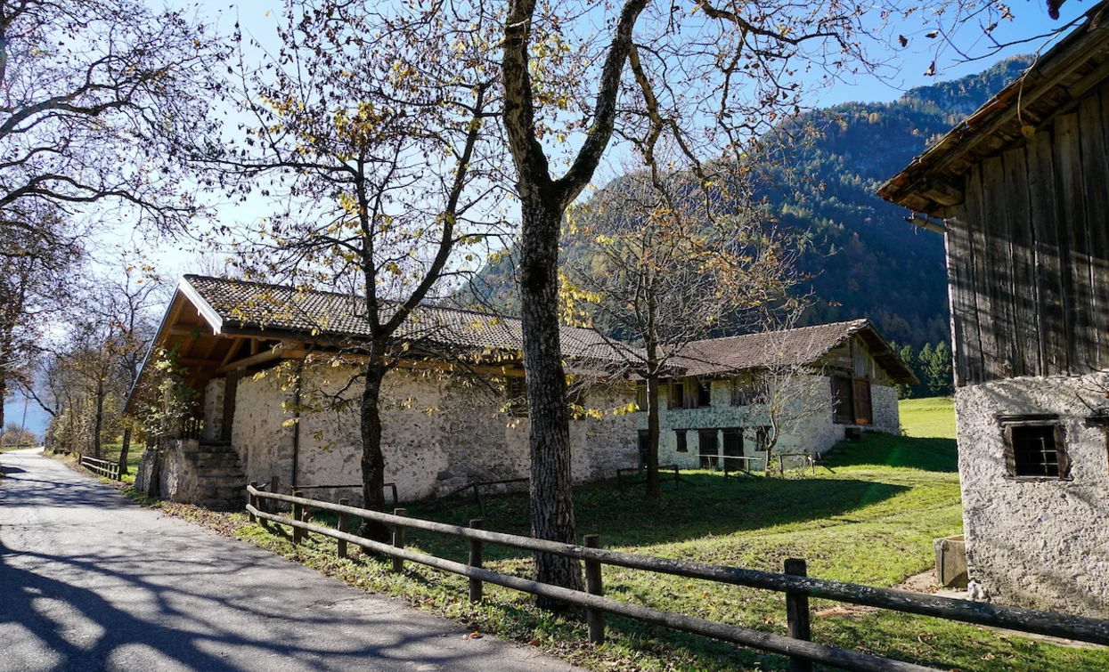 Heuhütten im Val Concei | © Archivio Garda Trentino (ph. Roberto Vuilleumier), North Lake Garda Trentino 