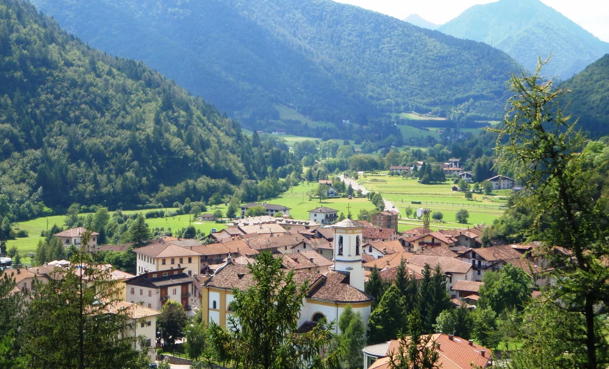Panorama over Bezzecca | © Staff Outdoor Garda Trentino AC, North Lake Garda Trentino 