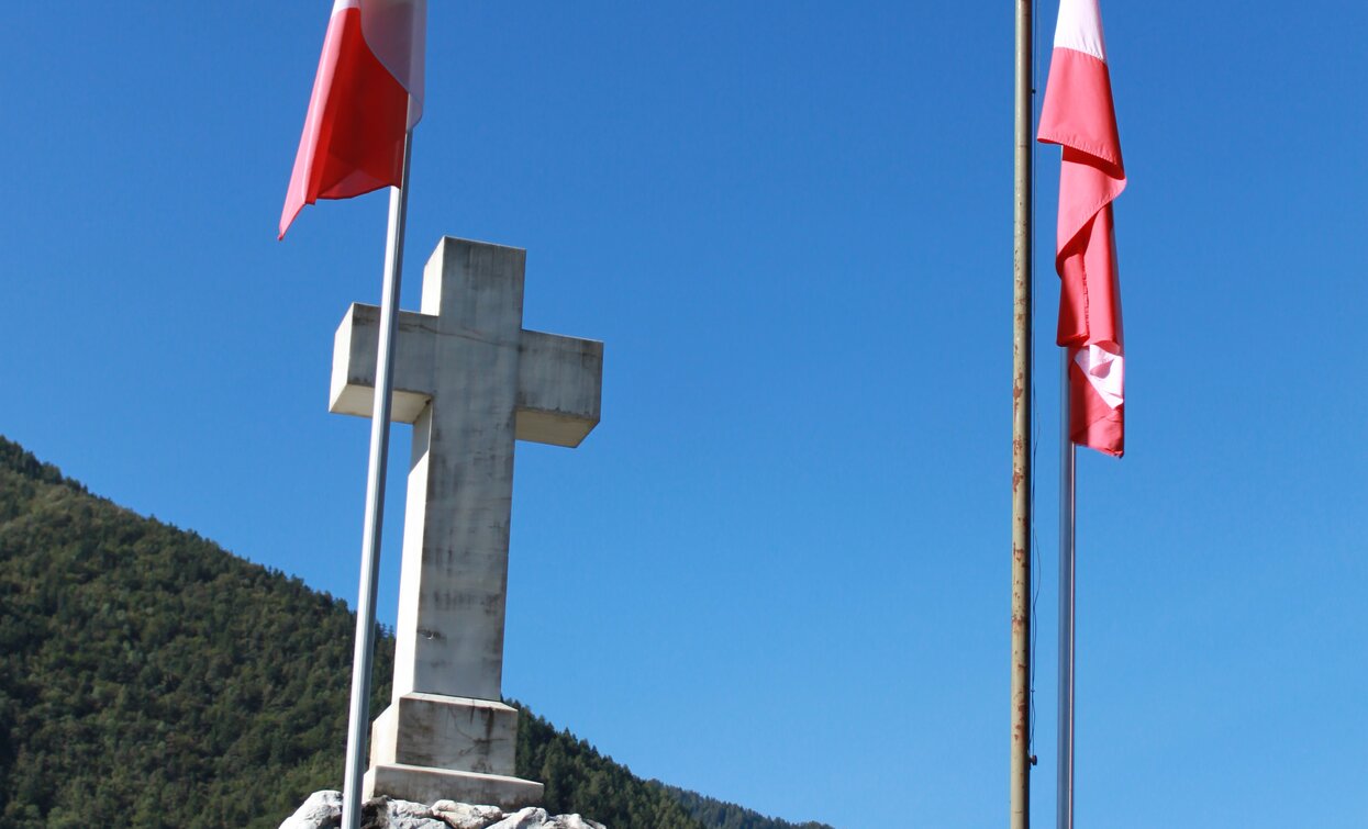 Monumento ai caduti | © Staff Outdoor Garda Trentino AC, Garda Trentino 