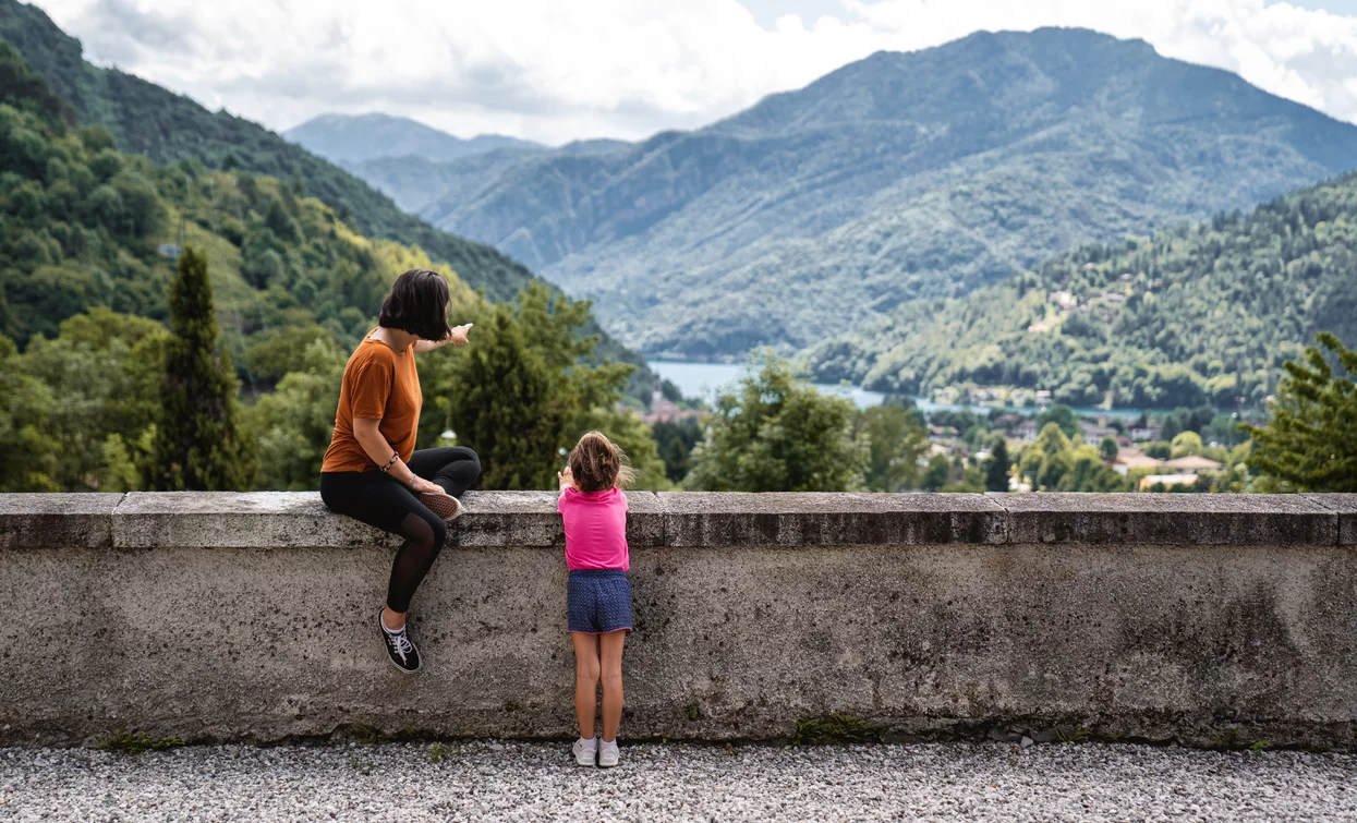 Der Blick auf den Ledrosee vom Militärheiligtum in Bezzecca | © Alice Russolo, Garda Trentino