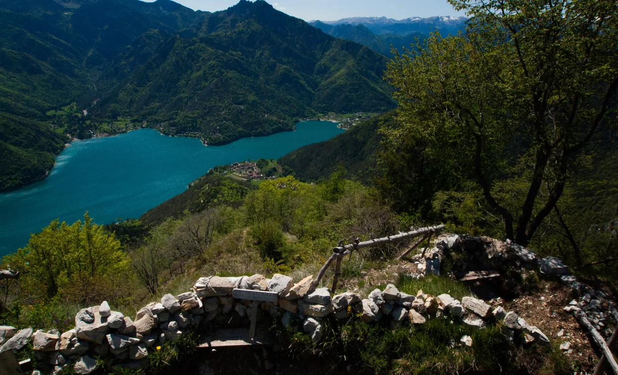 View over Lake Ledro | © Mark van Hattem, Garda Trentino