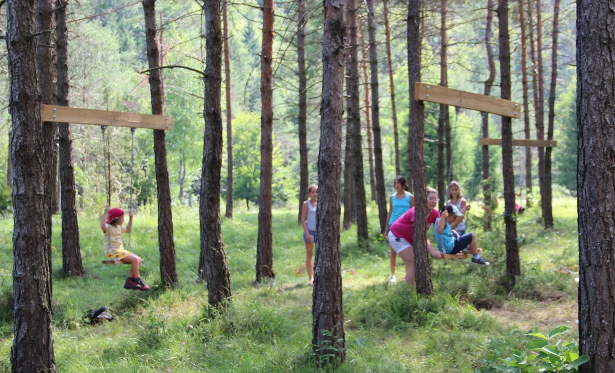 The swings in the forest | © Staff Outdoor Garda Trentino AC, Garda Trentino