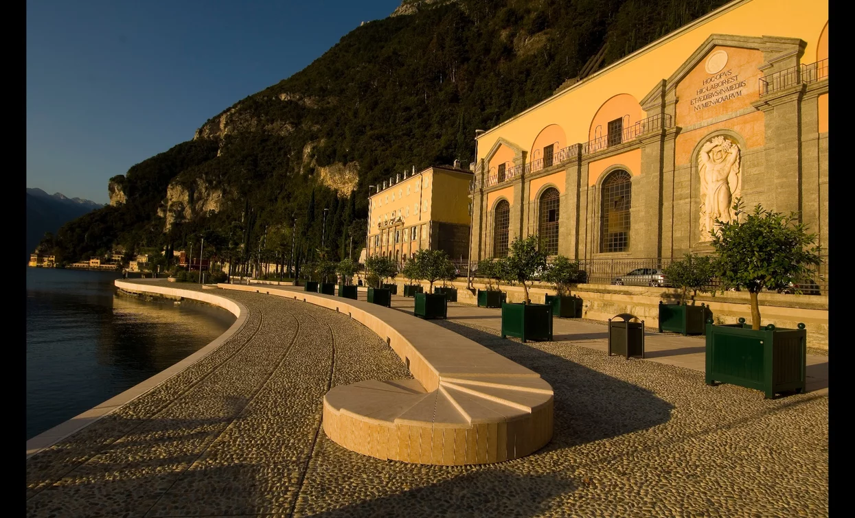 Wasserkraftwerk von Riva del Garda | © Archivio Garda Trentino (ph. Daniele Lira)  , North Lake Garda Trentino 