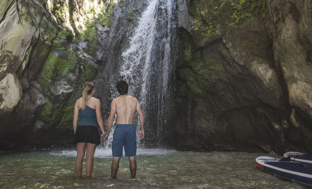 SUP an den Ponale-Wasserfällen | © Archivio Garda Trentino (ph. Watchsome), Garda Trentino