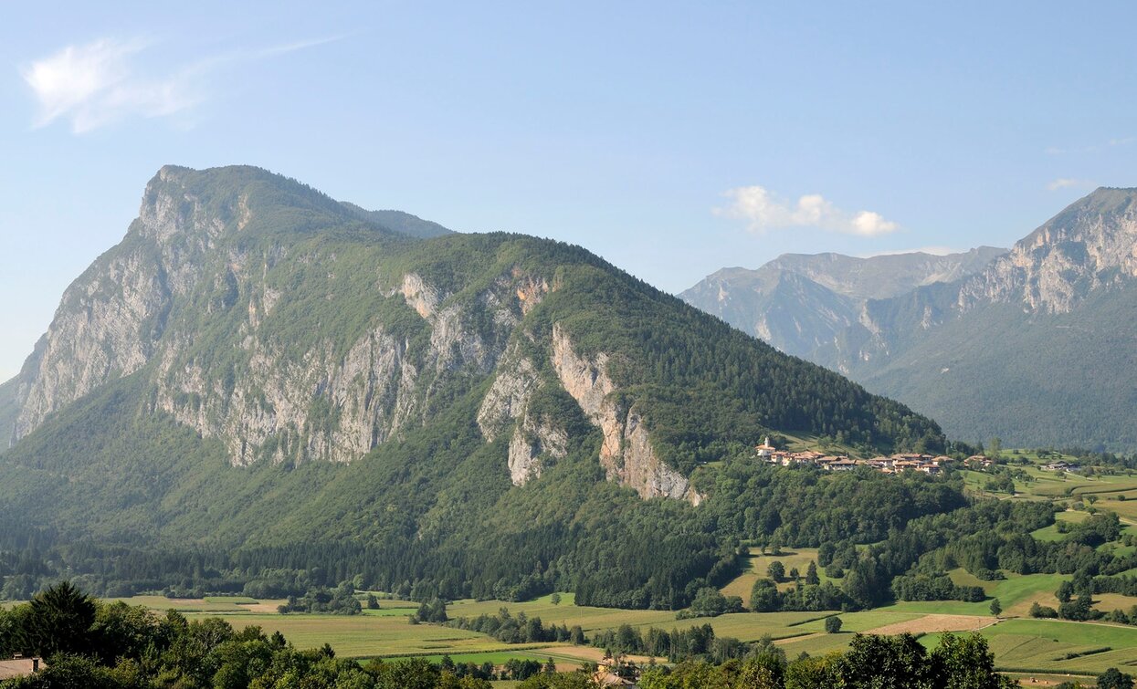Favrio seen from afar | © Archivio Garda Trentino, Garda Trentino 
