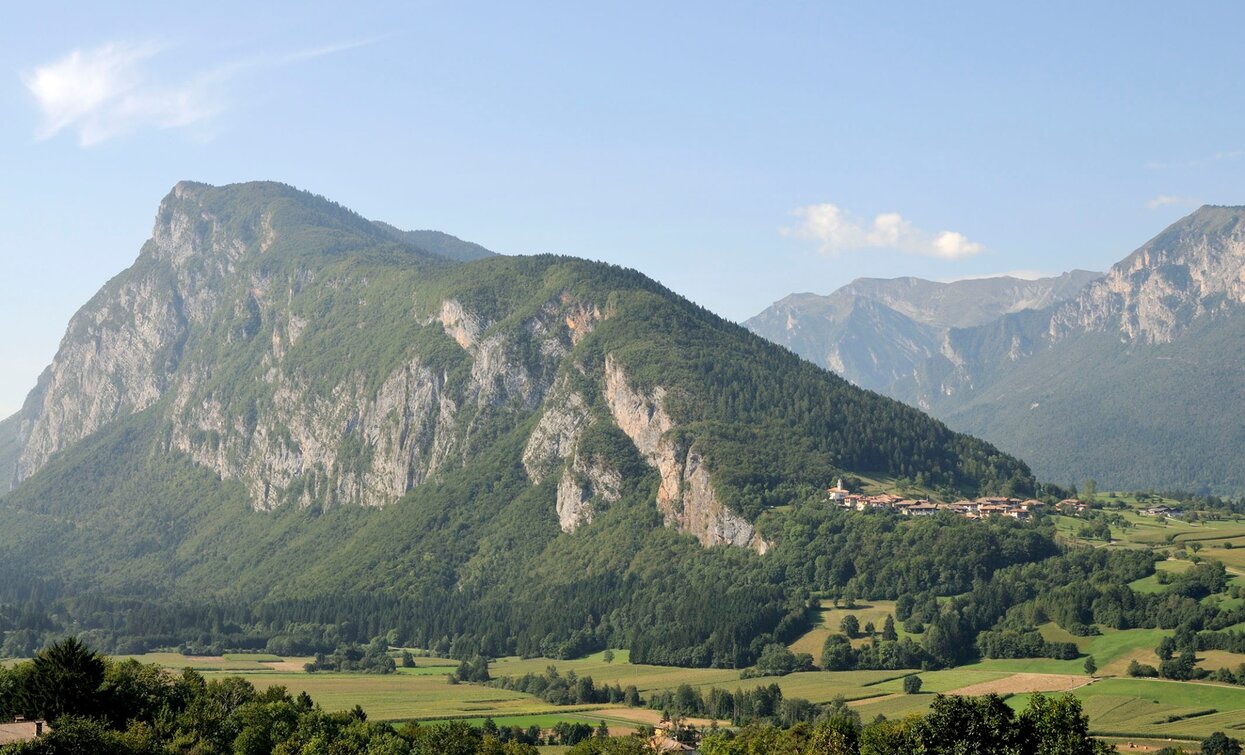 Favrio seen from afar | © Archivio Garda Trentino, Garda Trentino 