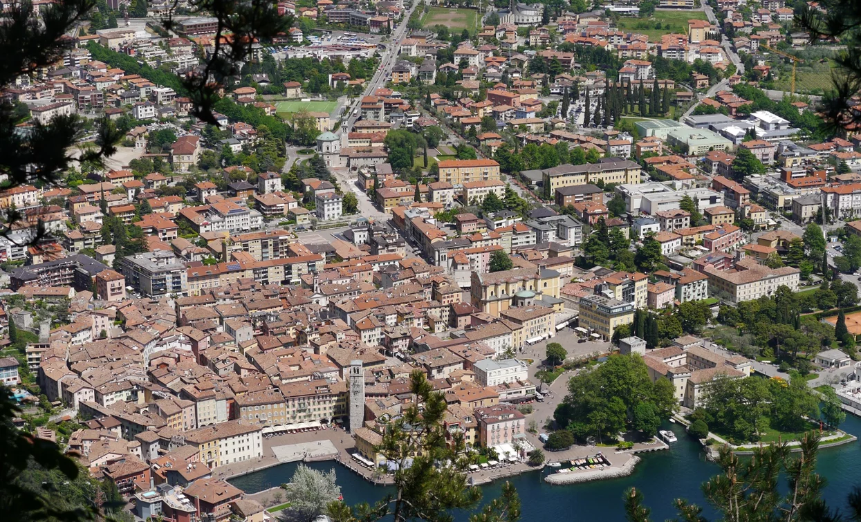 La città di Riva vista dal punto panoramico | © Hartmut Wimmer, Outdooractive Premium