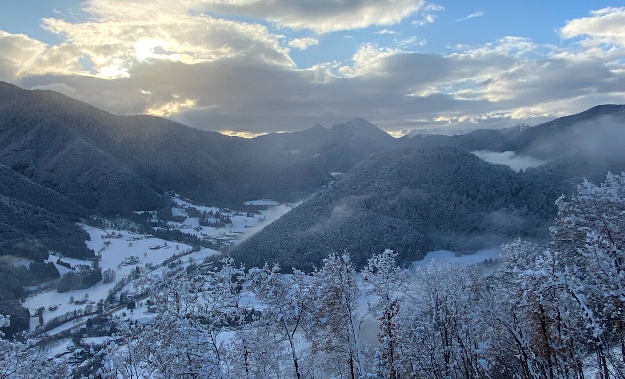 Winterlandschaft vom Aussichtspunkt | © Elisabetta Luraschi, Garda Trentino 