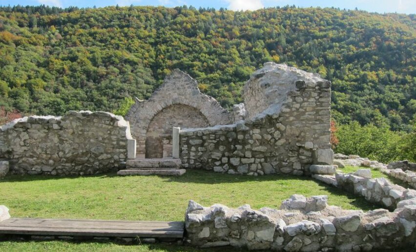 Archäologisches Gebiet San Martino | © VisitTrentino, Garda Trentino Archäologisches Gebiet San Martino | © VisitTrentino, Garda Trentino