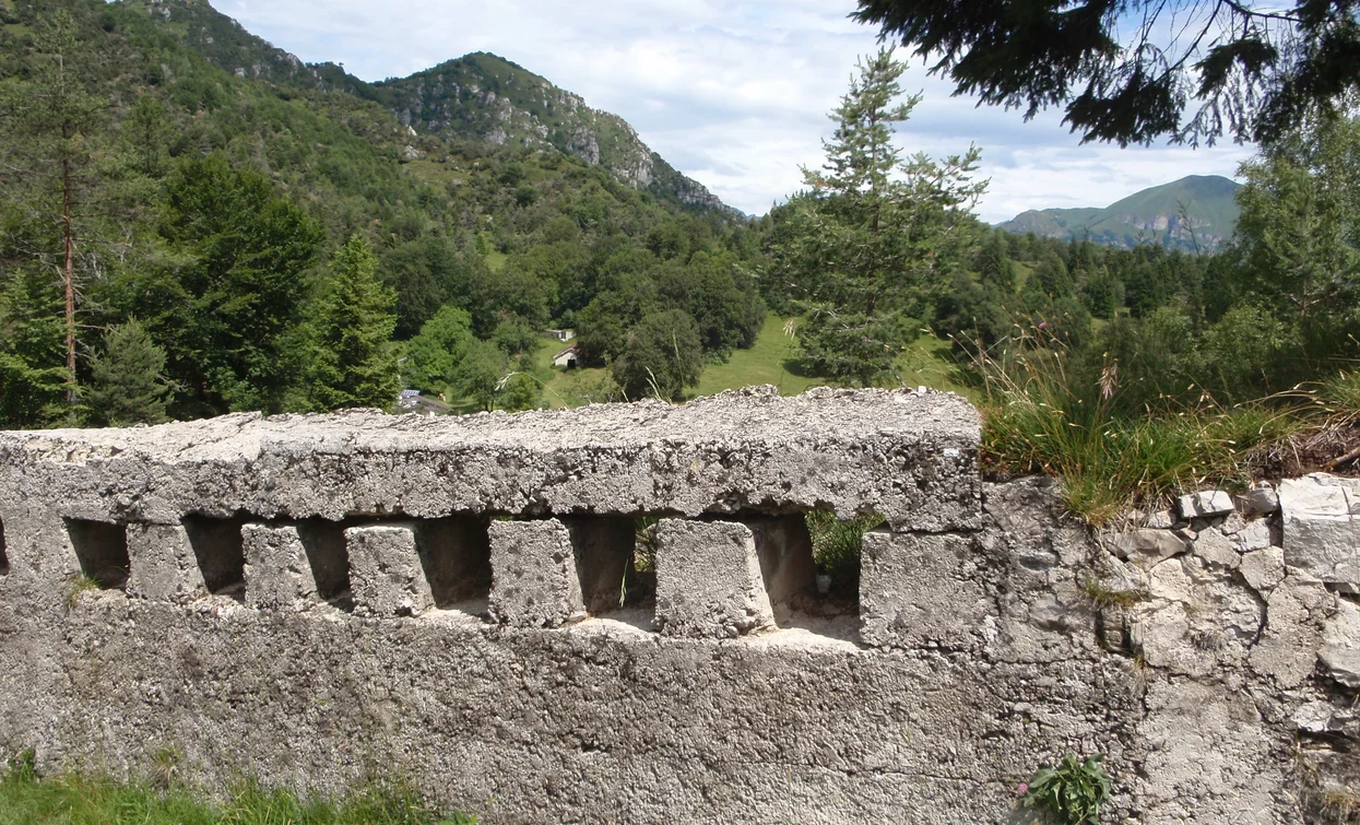 Signs of the First World War near Passo Nota | © Archivio Garda Trentino, Garda Trentino 