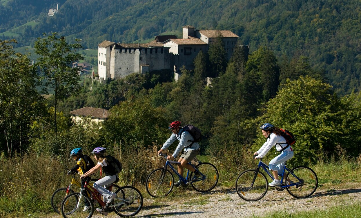 View over Castel Stenico | © Archivio Garda Trentino (ph. Ronny Kiaulehn), North Lake Garda Trentino 
