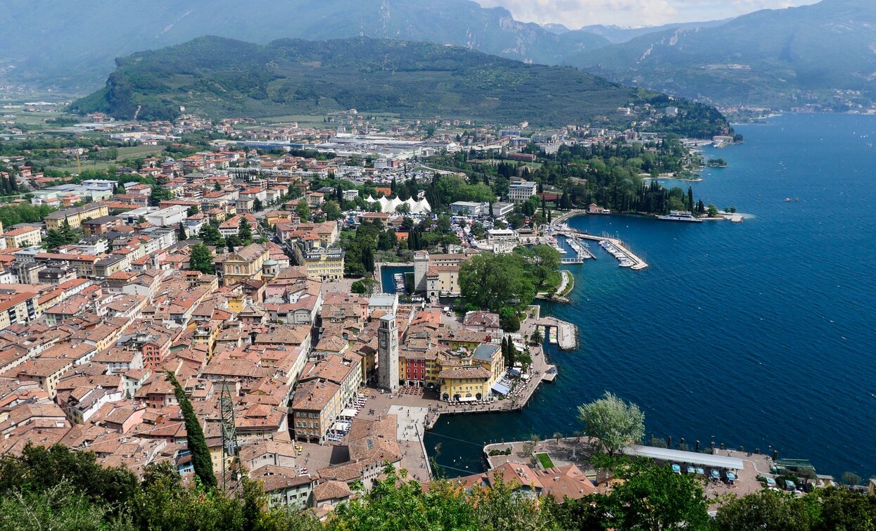 Panorama dal Bastione: il centro di Riva del Garda | © Archivio APT Garda Trentino, North Lake Garda Trentino 