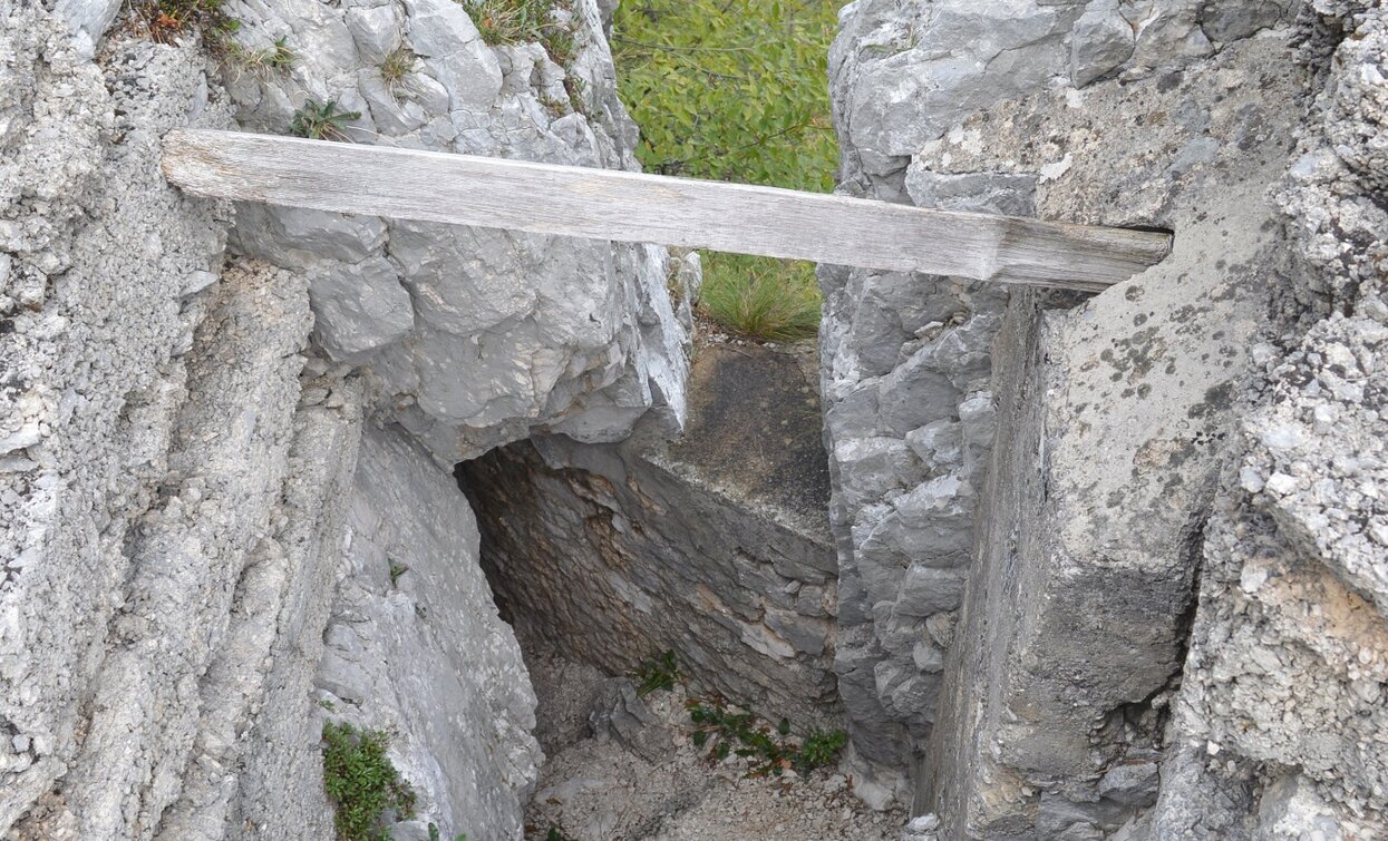 Lungo il sentiero 601 verso il Segrom | © A. Pizzato - montagnadiviaggi.it, Garda Trentino 