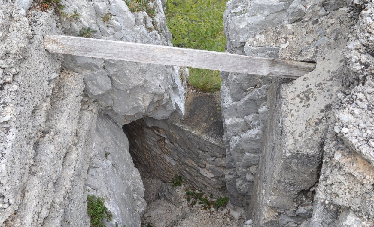 Lungo il sentiero 601 verso il Segrom | © A. Pizzato - montagnadiviaggi.it, Garda Trentino 