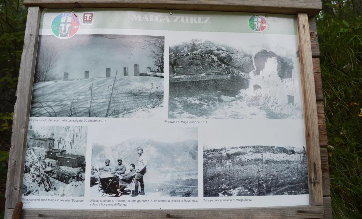 Tafel bei malga Zures mit Bilder und Infos über den 1. Weltkrieg | © A. Pizzato - montagnadiviaggi.it, Garda Trentino