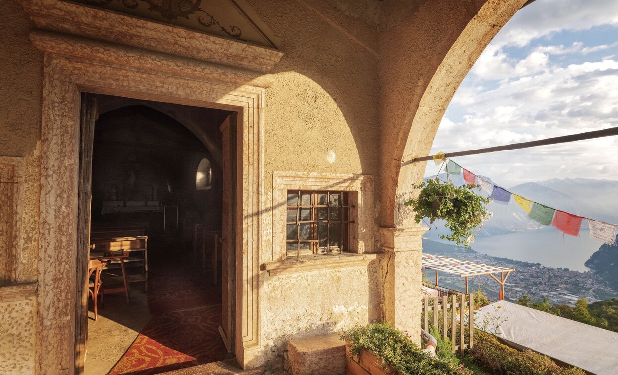 Chiesa di San Pietro al Monte Calino | © Archivio Garda Trentino (ph. Daniele Lira), Garda Trentino 