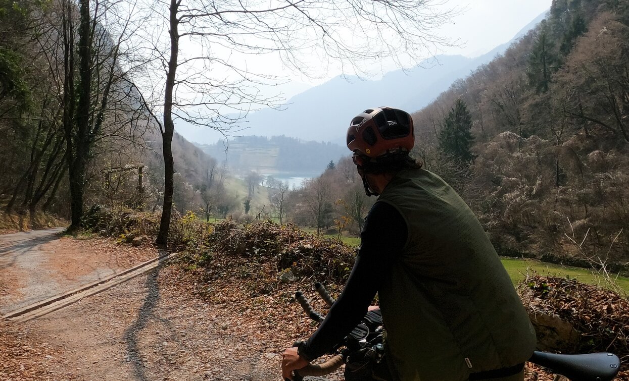 Blick auf den Lago di Tenno | © Marco Giacomello, Garda Trentino 