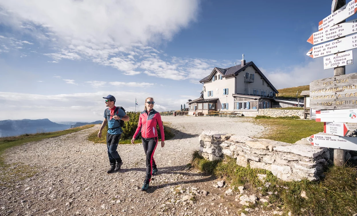 Starting from Damiano Chiesa Hut | © Archivio Garda Trentino (ph. Watchsome), Garda Trentino 