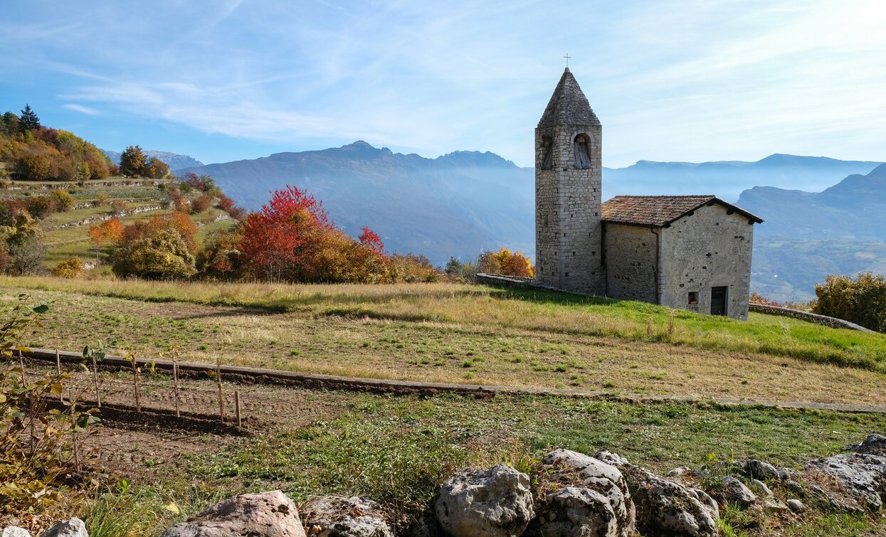 kirche sant'agata corniano 1. etappe san rocco | © ApT Rovereto Vallagarina Monte Baldo - Prodotto Outdoor, Rovereto Vallagarina e Monte Baldo
