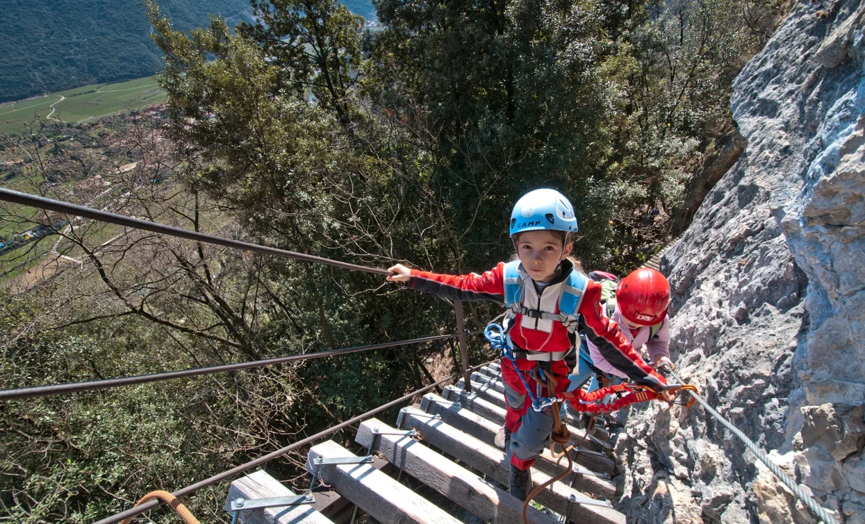 Gesicherte Klettersteige Scaloni / Cavre / Anglone | © G.P. Calzà, Garda Trentino 