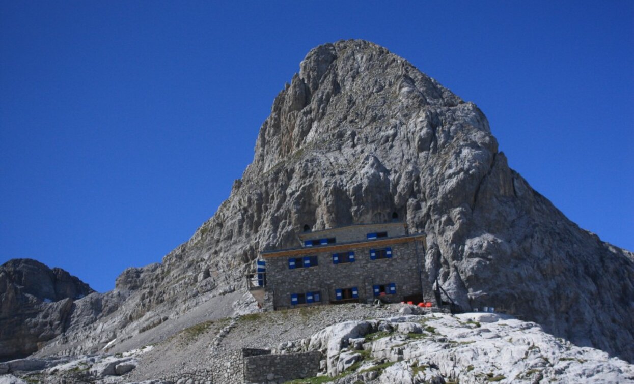 Rifugio XII Apostoli | © APT Terme di Comano Dolomiti di Brenta, North Lake Garda Trentino 