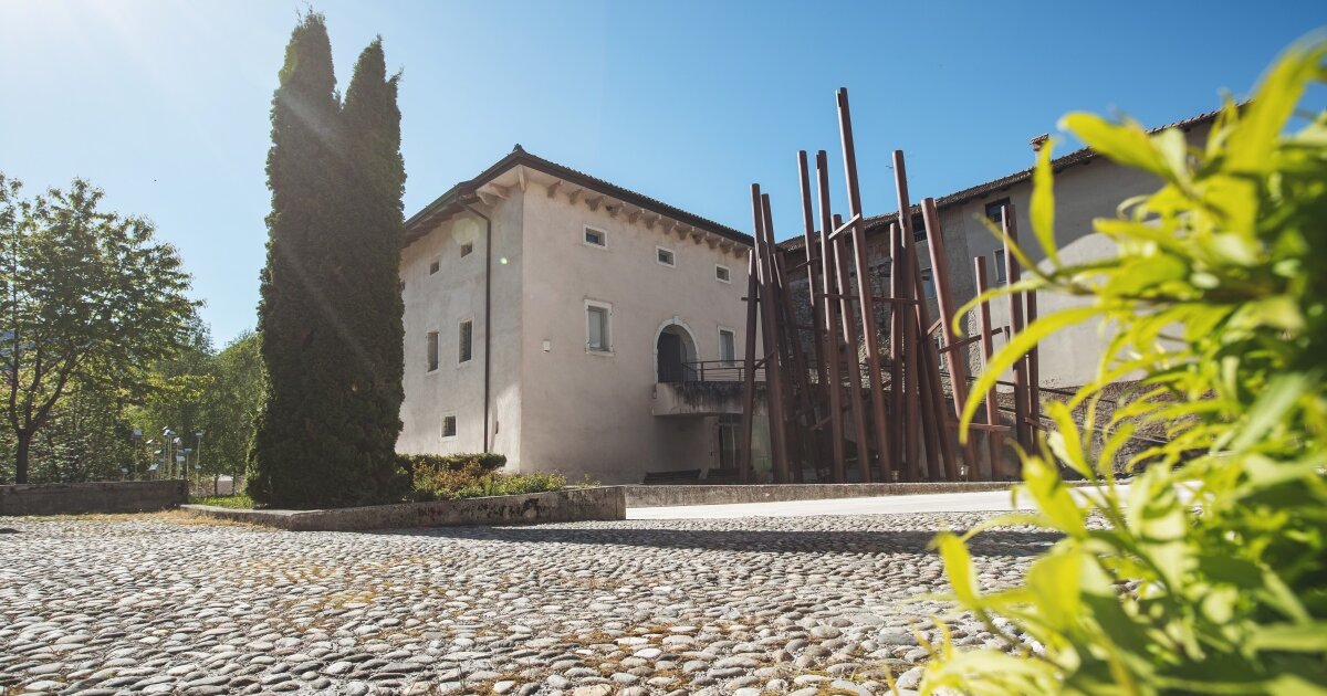 Museo delle Palafitte di Fiavé Comano • Garda Trentino Museo delle Palafitte di Fiavé Comano • Garda Trentino
