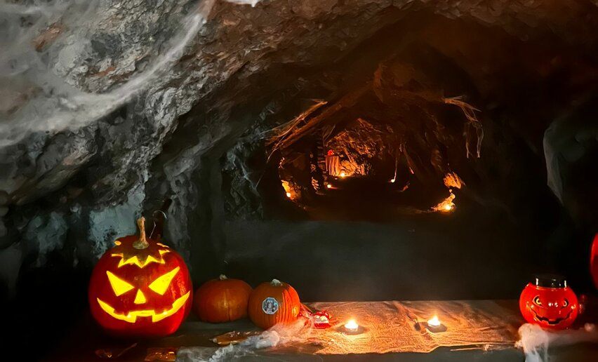 Halloween Horror Cave