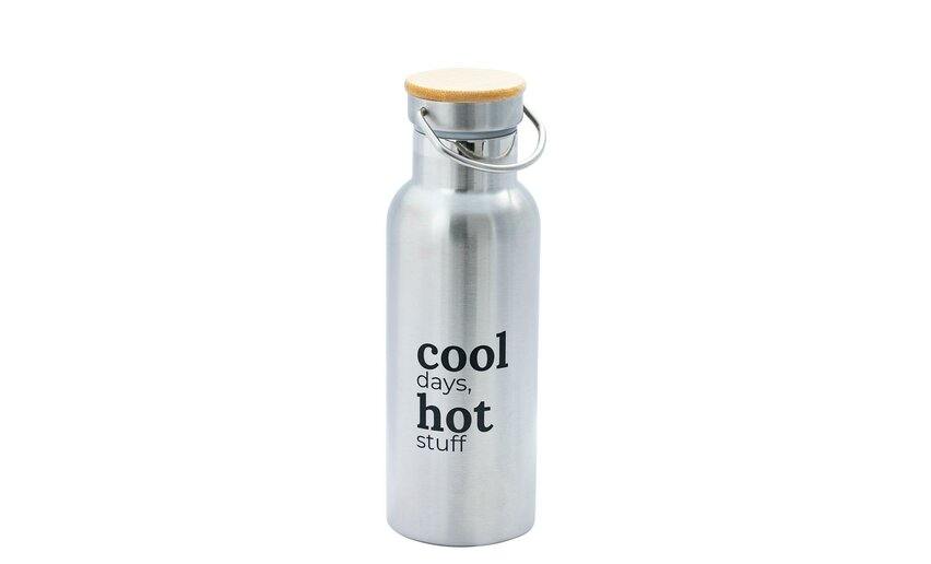 A stainless steel bottle with an elegant design. On the side, the words "cool days, hot stuff" can be read. A stainless steel bottle with an elegant design. On the side, the words "cool days, hot stuff" can be read.